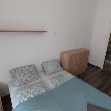 Aradi Rooms With Private Bathroom In The City Centre Budapest Extérieur photo